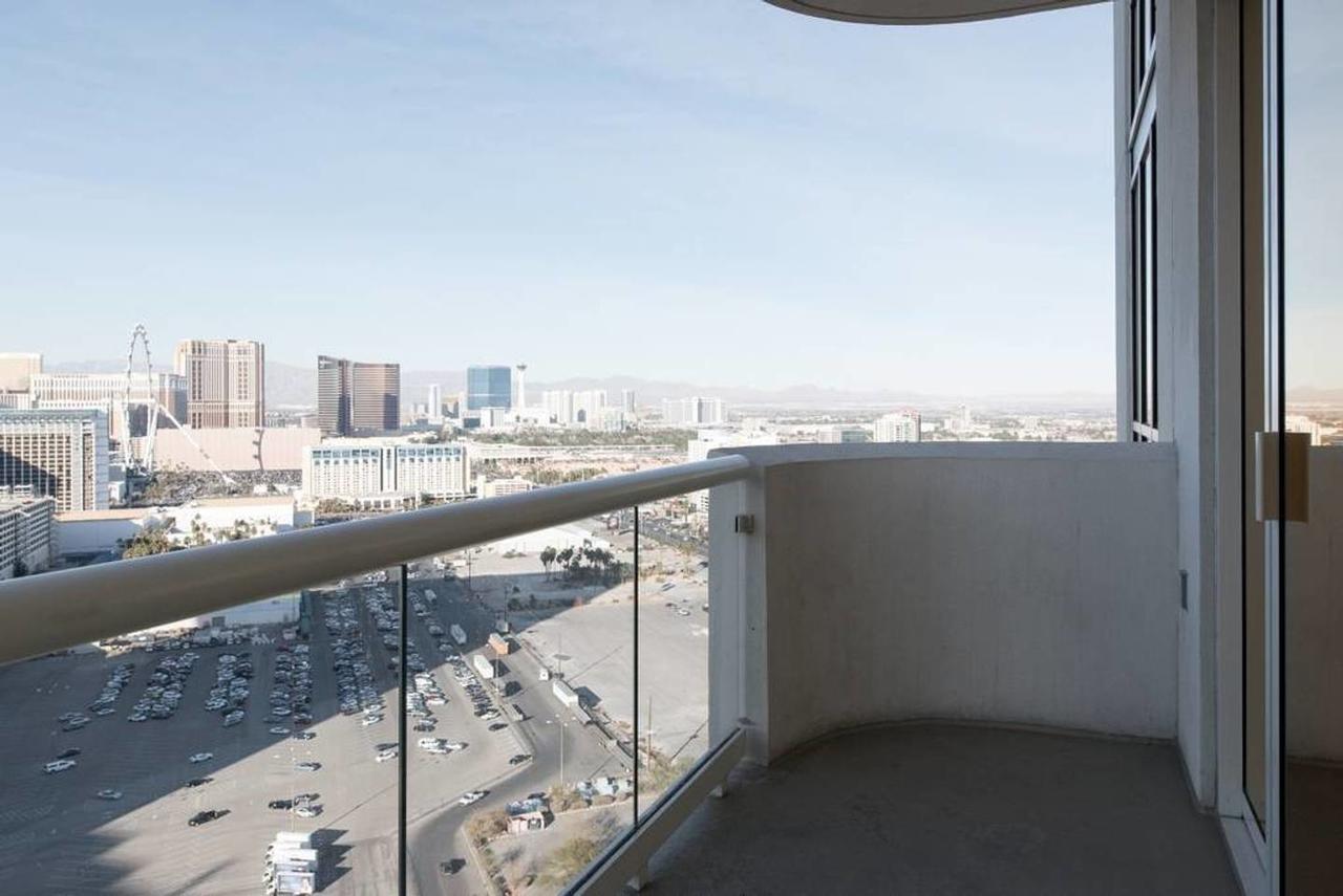 One-Bedroom Apartment,645121671:JPEG